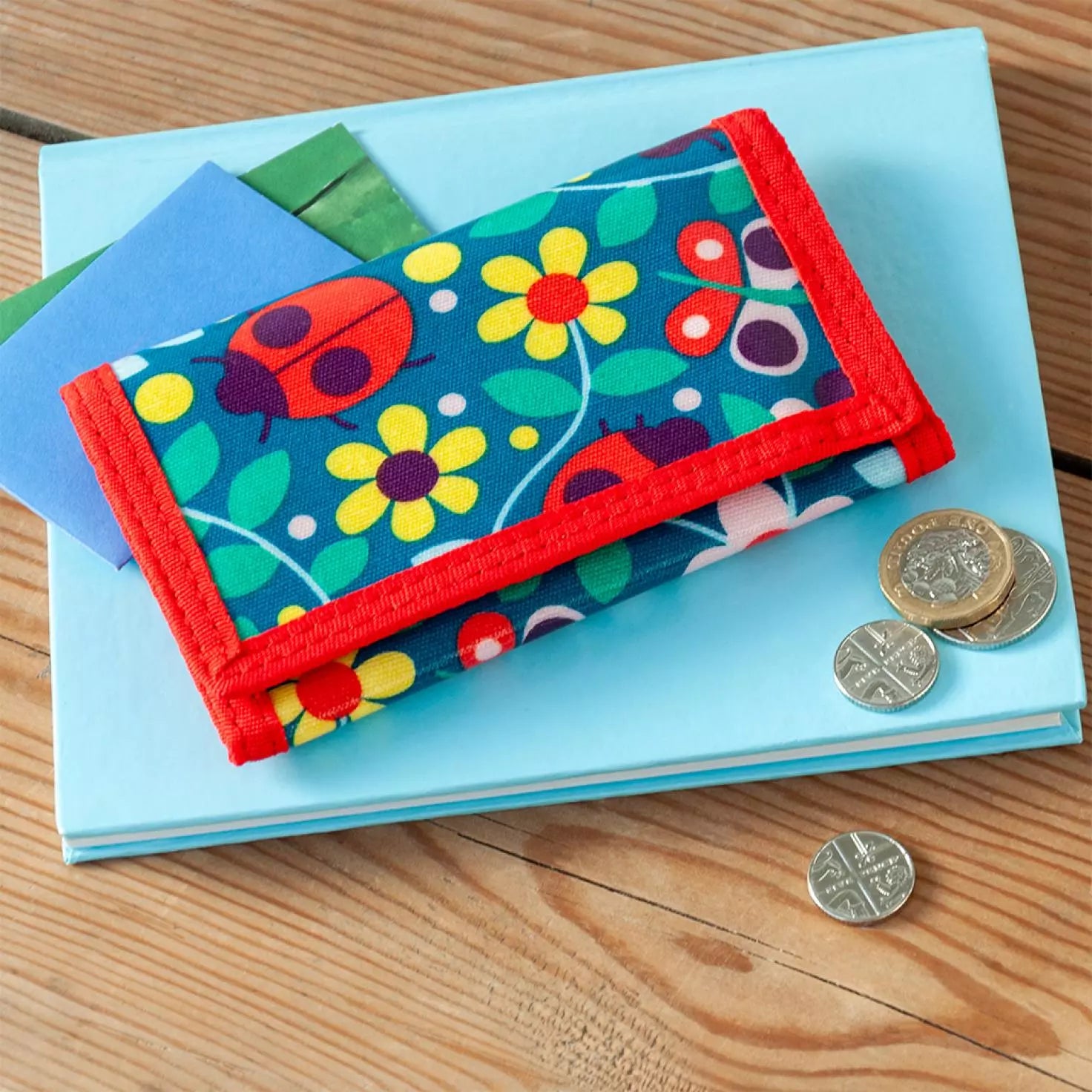 childrens-wallet-ladybird-us-8783053979916_0.webp